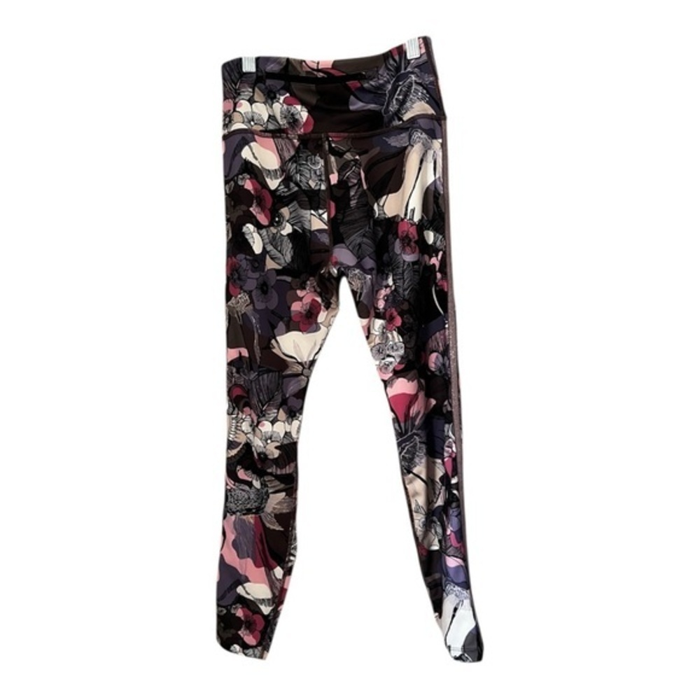 Nike Dri-FIT Floral Patterned Apparel